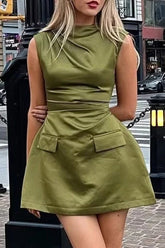 Street Simplicity Solid Fold O Neck Sleeveless Dress Dresses