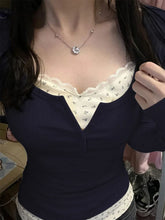 Pydshop Fashion Lace Floral Fake Two Piece T-shirts Y2k E-Girl Slim Fit Long Sleeve Tee Shirt 2024 Spring New Bottoming Tops Women