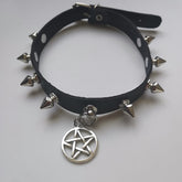 Rivet punk star choker
