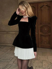 Elegant Black Velvet Mini Dress with Long Sleeves