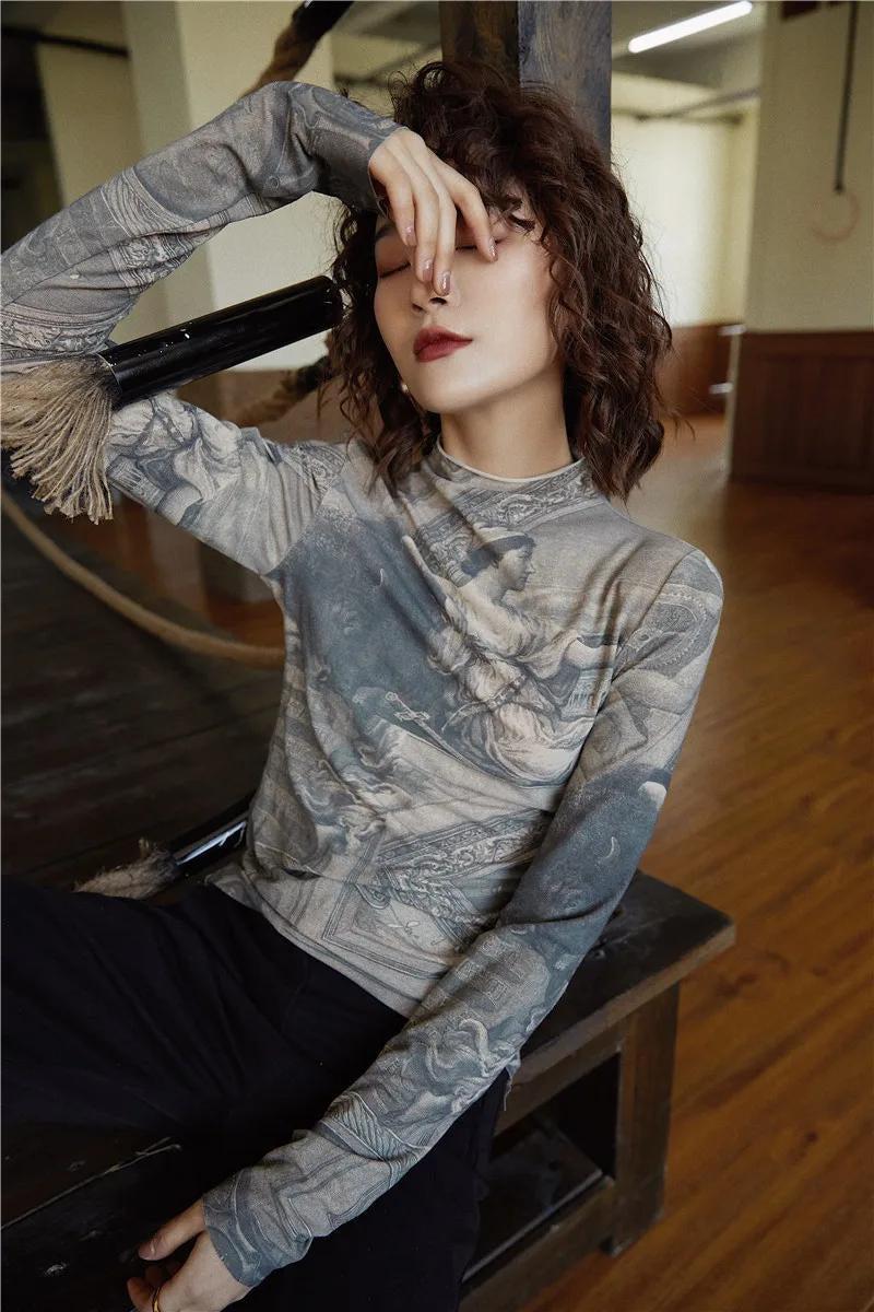 Pydshop Baroque High Neck Fitted Top