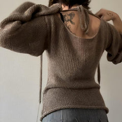 Pydshop Flare Sleeved Knit Backless Top