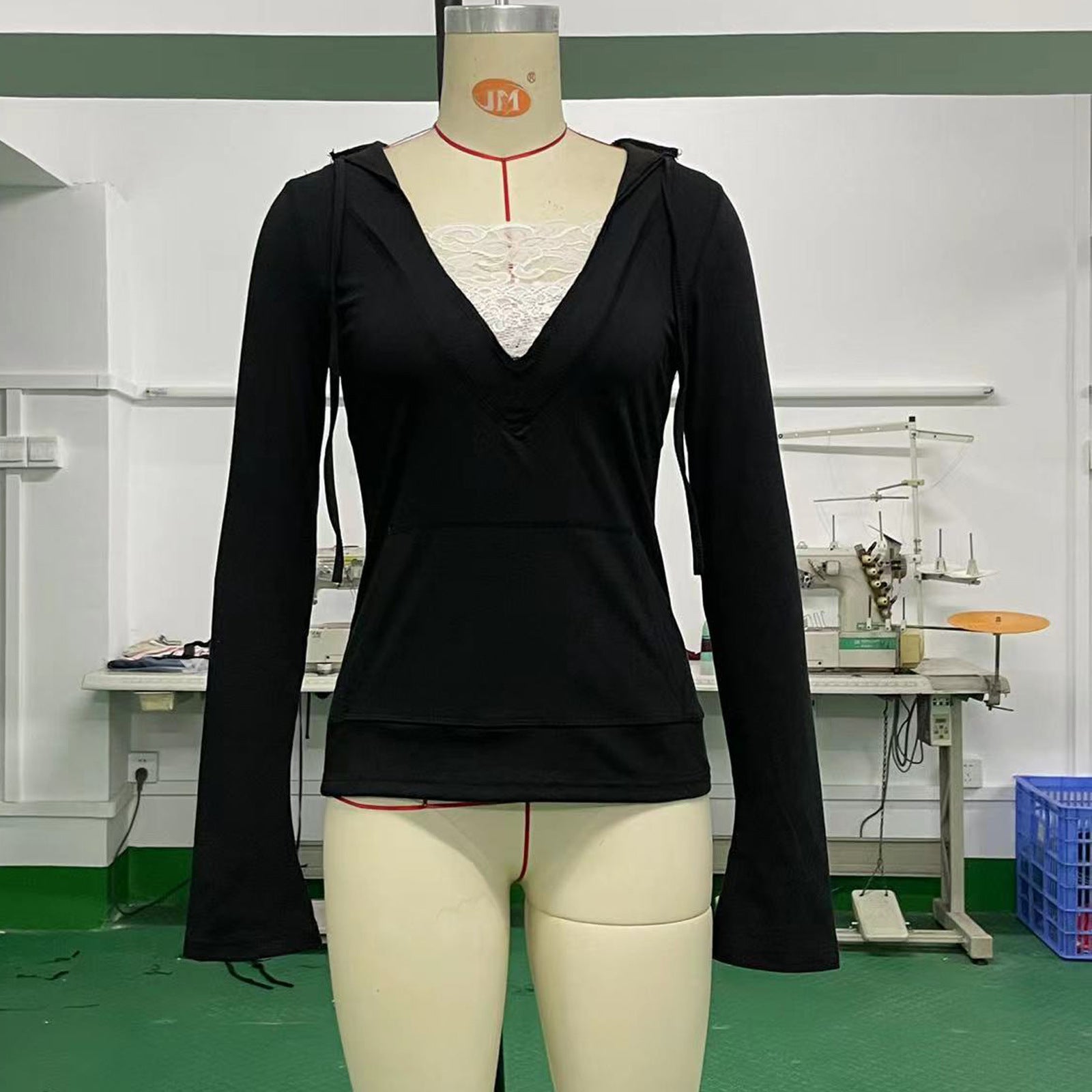 Pydshop dream clothes Women's T-shirt Slim-Fit Slimming Lace Deep V-neck Hoodie Drawstring Large Pocket Stitching Top Su3093