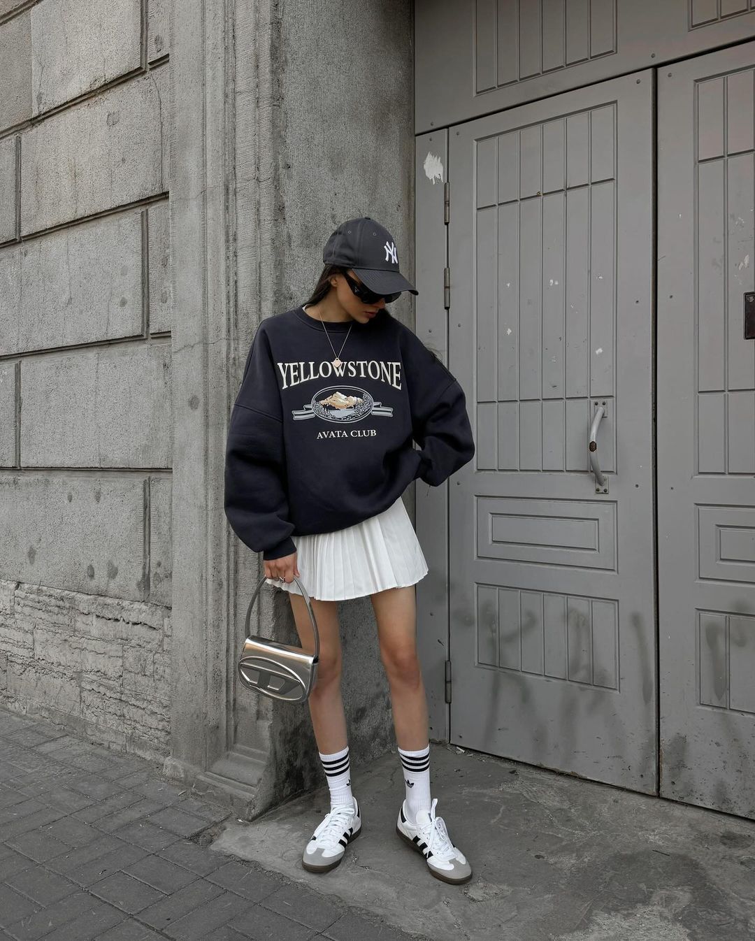 Pydshop back 2 school outfits American-Style Retro Letter Printed Sweater off-Shoulder Loose Cotton Long-Sleeved Top High-Grade round Neck Women's Autumn