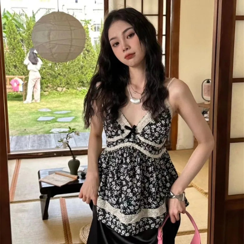 Pydshop Sweet Sexy V-neck Lace Patchwork Camisole for Women 2024 Summer New Print Tank Top Y2k E-Girl Slim Fit Sleeveles Tops Mujer
