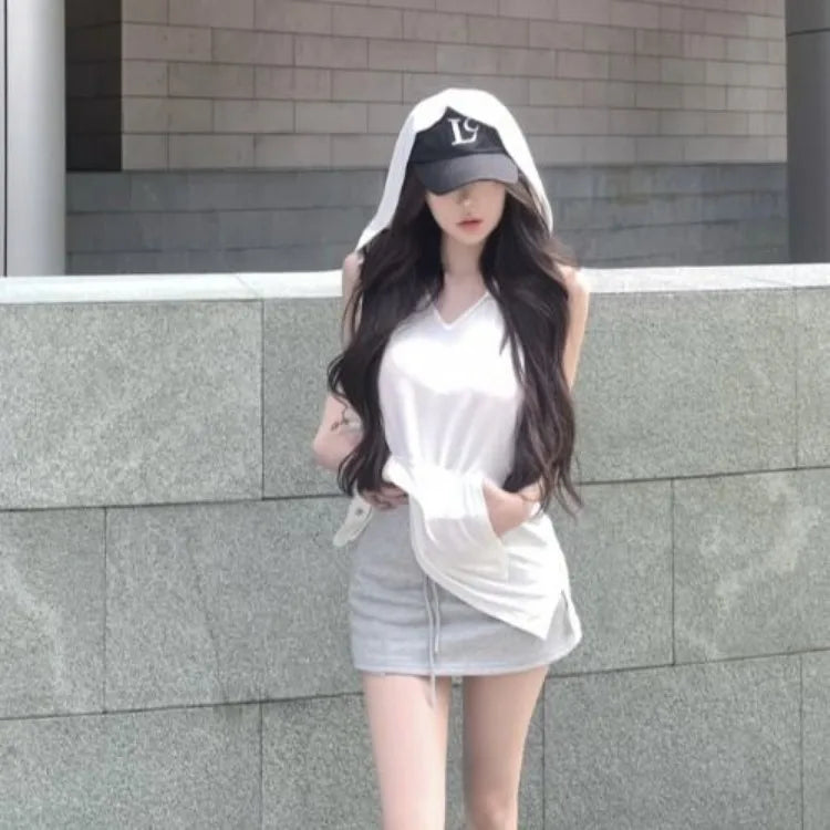 Pydshop American White Sleeveless Hooded T-shirt for Women 2024 Sumemr New  Tops Mujer Y2k Grunge Slim Fit  Tee Shirt