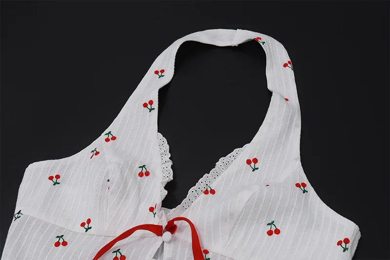 Pydshop Floral Knit Halter White Crop Top