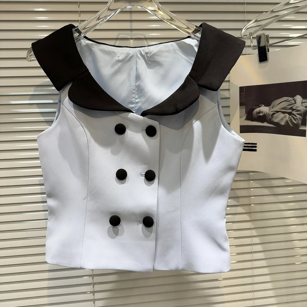 Pydshop Contrast Short Sleeve Buttoned Vest Top And Mini Skirt Set