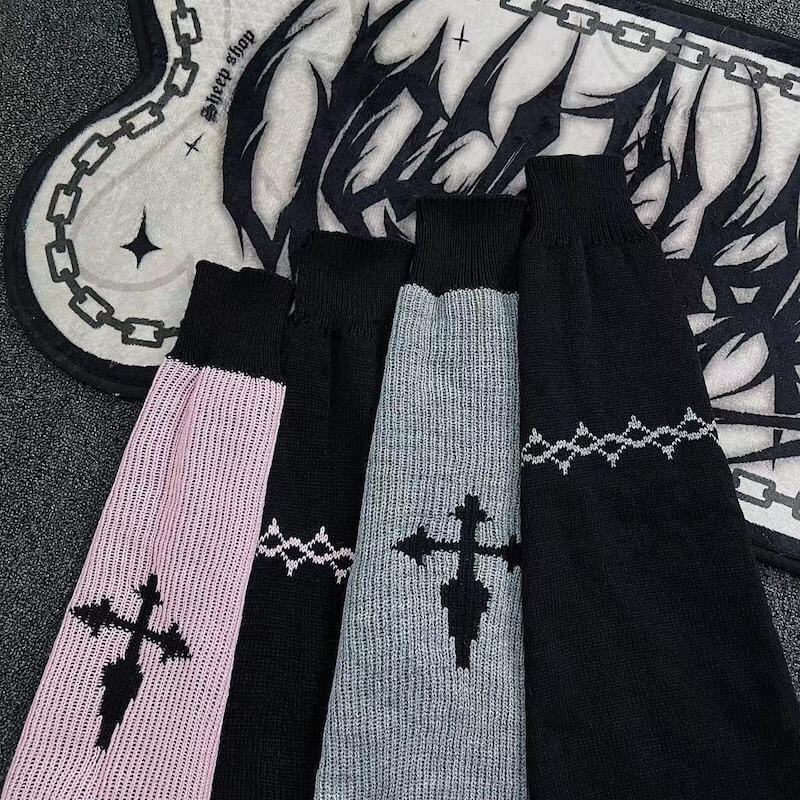 Alt girl y2k cross leg warmers