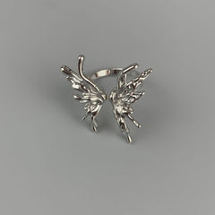 Alternative butterfly open ring