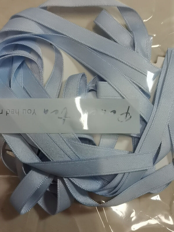 Ballerina ribbon hair clip