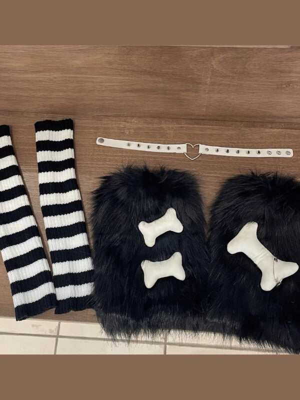 Schwarze Strumpfband-Beinwärmer mit Pelzknochen im Y2K-Stil