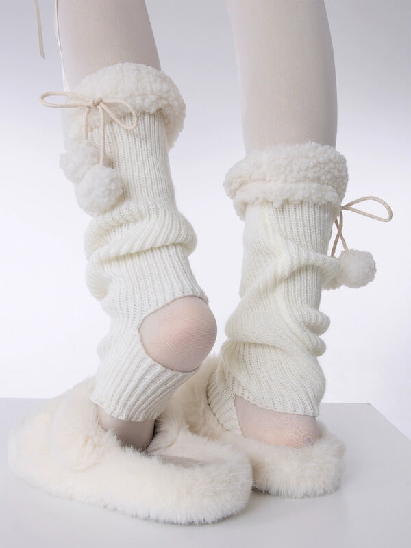 Pompon warm leg warmers