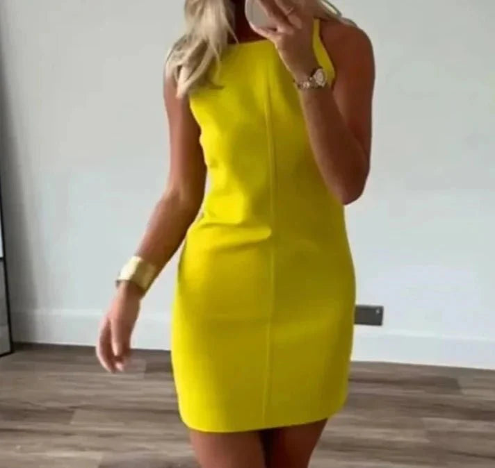 Halter Neckline Bodycon Mini Dress