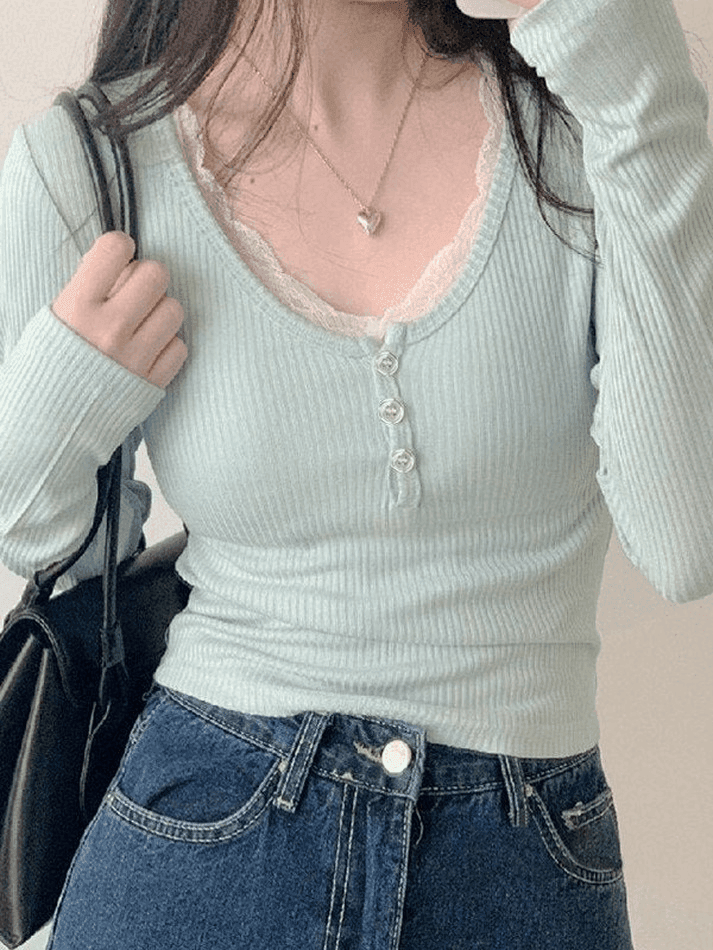 Pydshop Lace Trim Knit Long Sleeve Crop Top