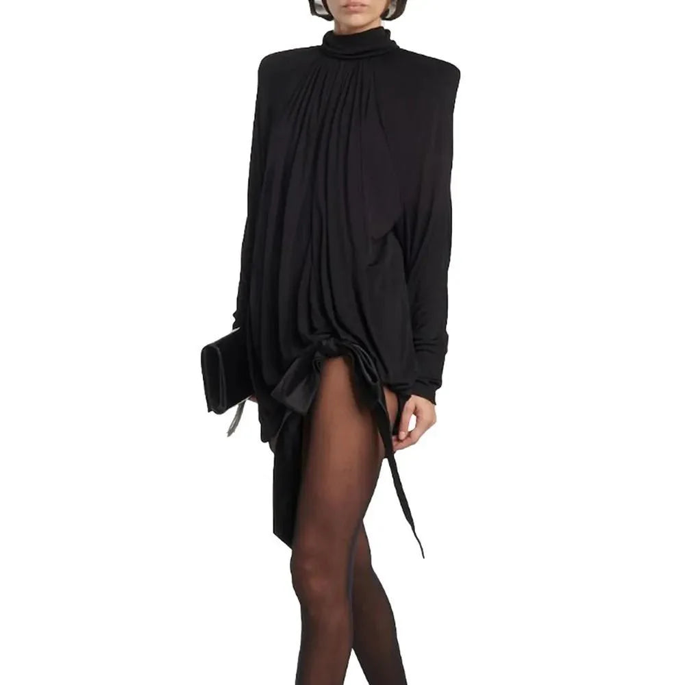 Silhouette Ribbon Black Dress