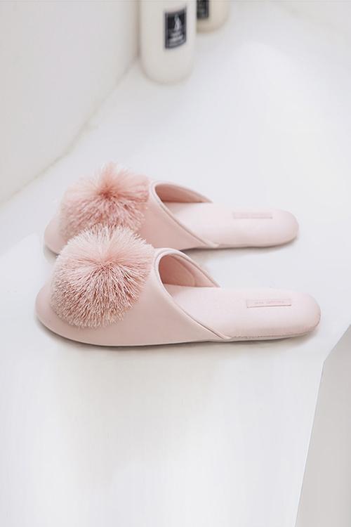 Tassels Pom Pom Slipper