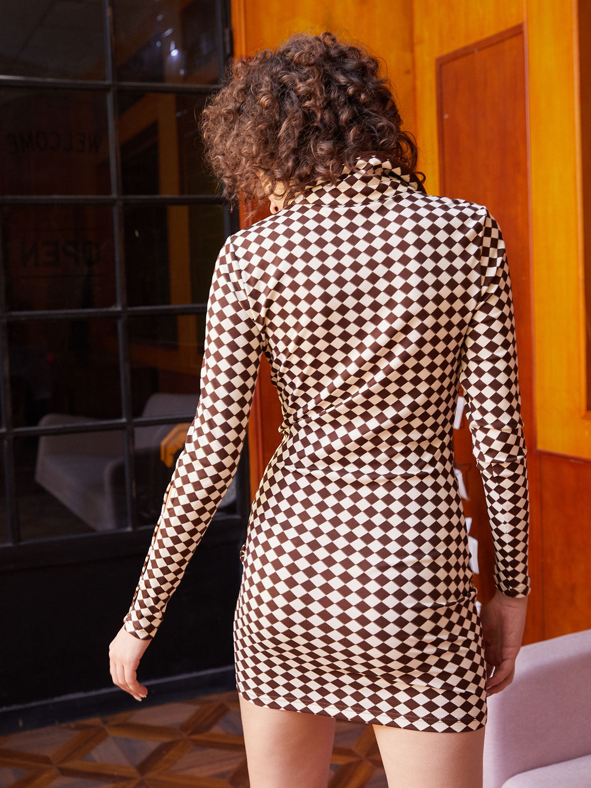 EMMIOL Polo Neck Checkered Long Sleeve Midi Dresses