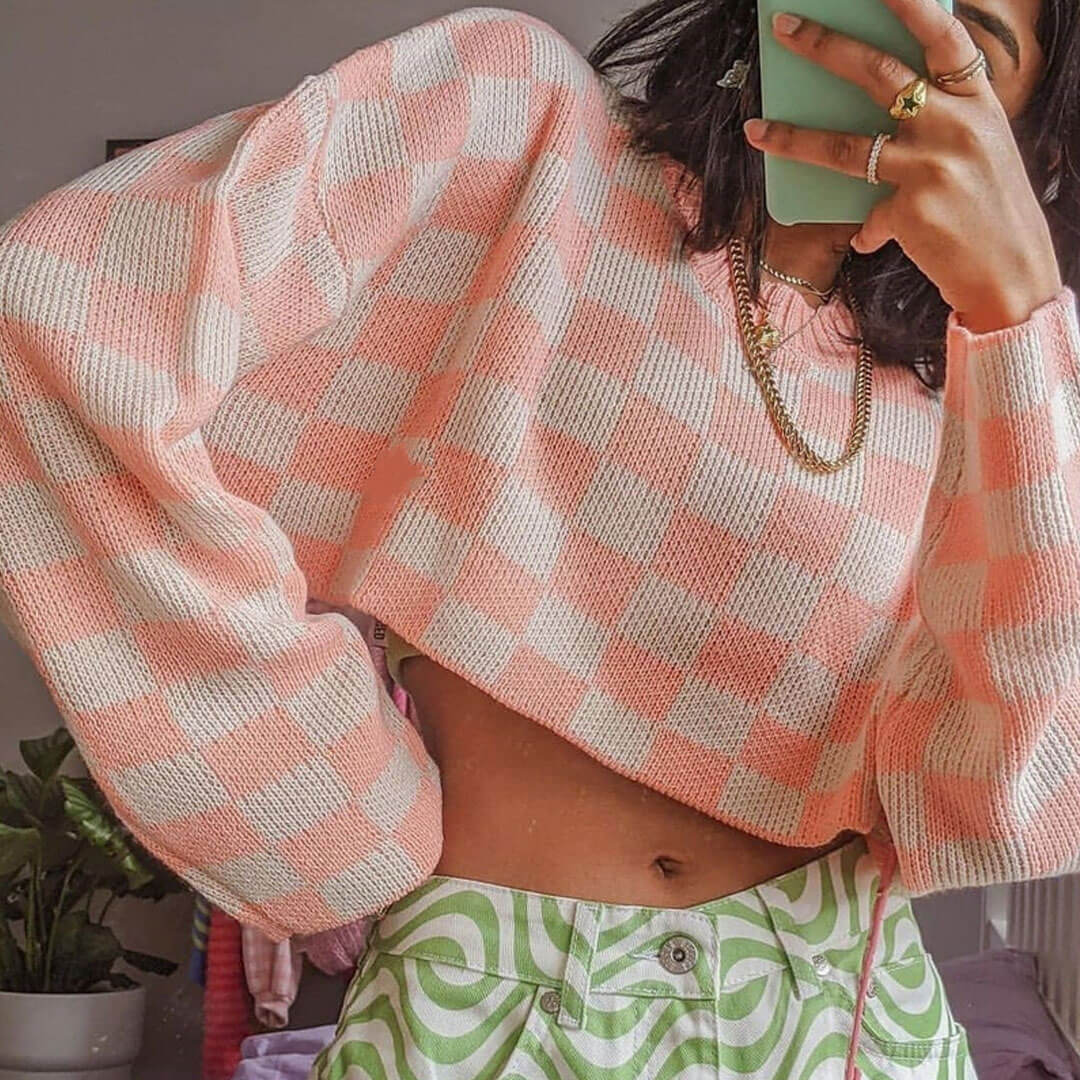 Long Sleeve Pullover Cropped Sweater - Pink