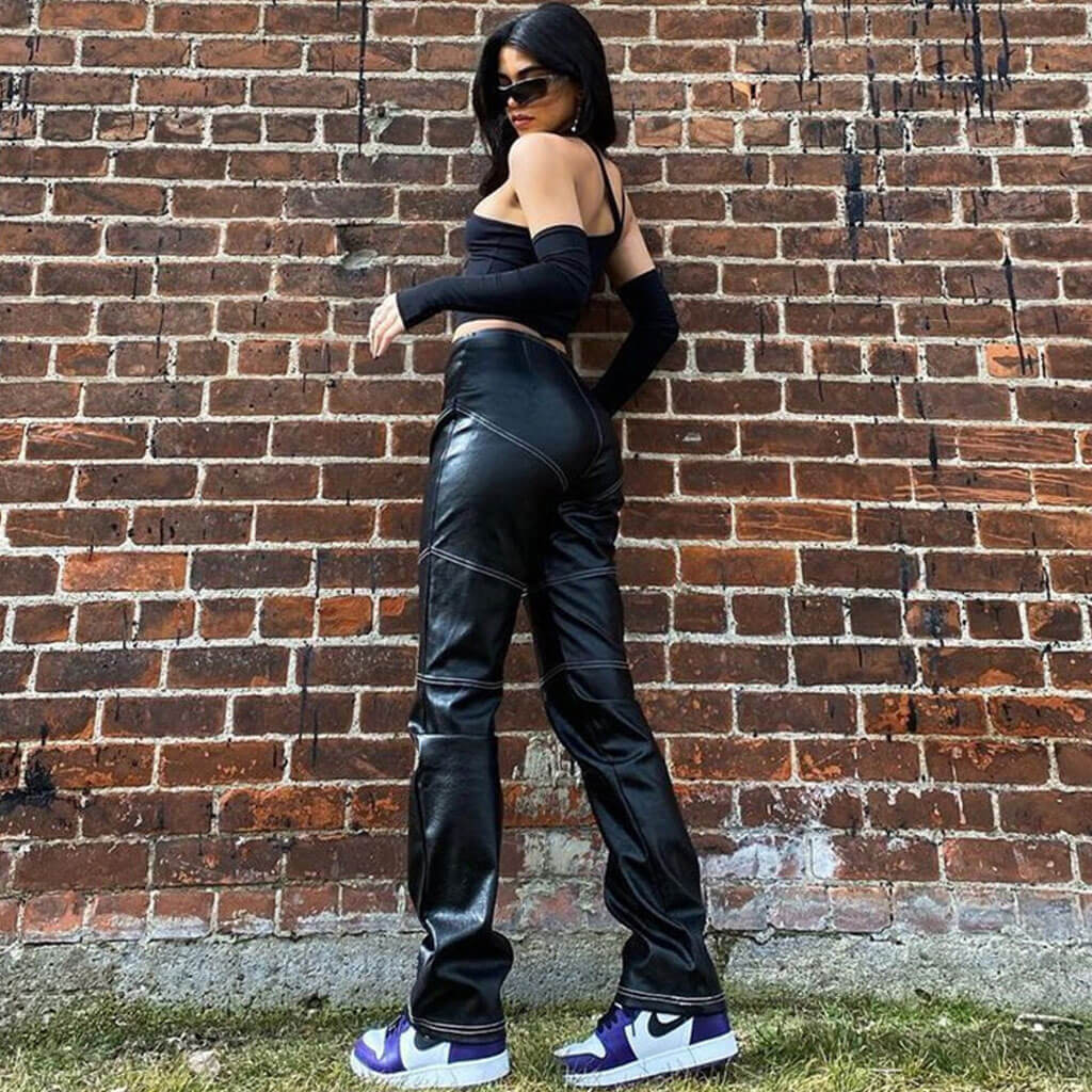 Street Style Strap Long Sleeve Crop T-Shirt - Black